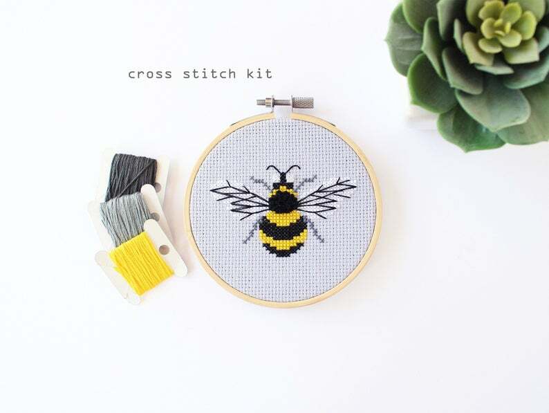 Bumblebee Kit (Counted Cross Stitch)