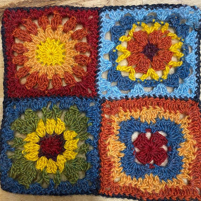Advanced Granny Square Workshop: “Granny Square Card Deck” — November 2025