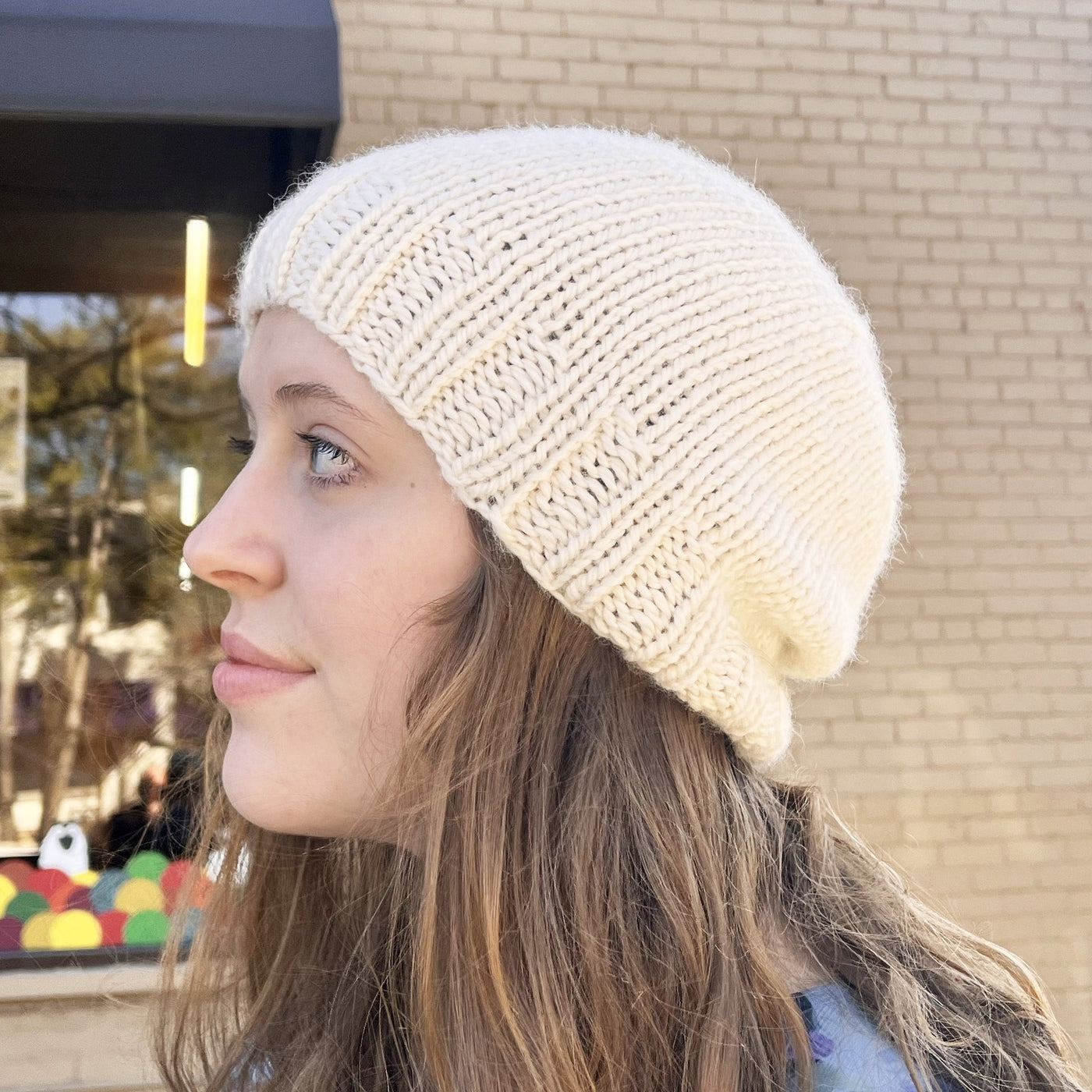 Sample: Chunky Hat White