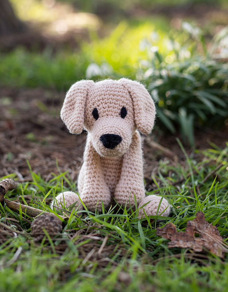 Eleanor the Labrador (Toft Crochet Kit)