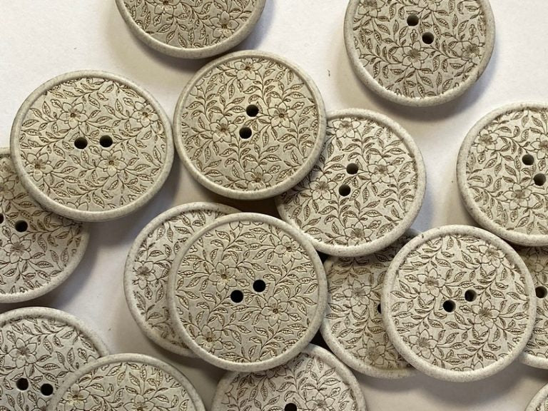 Recycled Hemp Floral Buttons / TGB5339 (25mm)