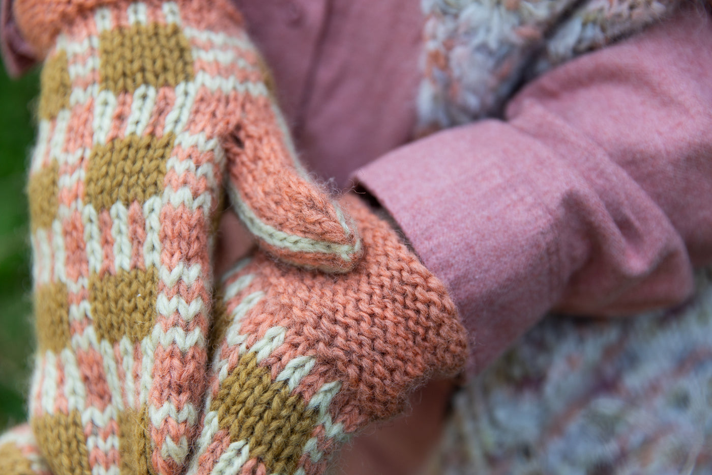 52 Weeks of Chunky Knits (Laine)