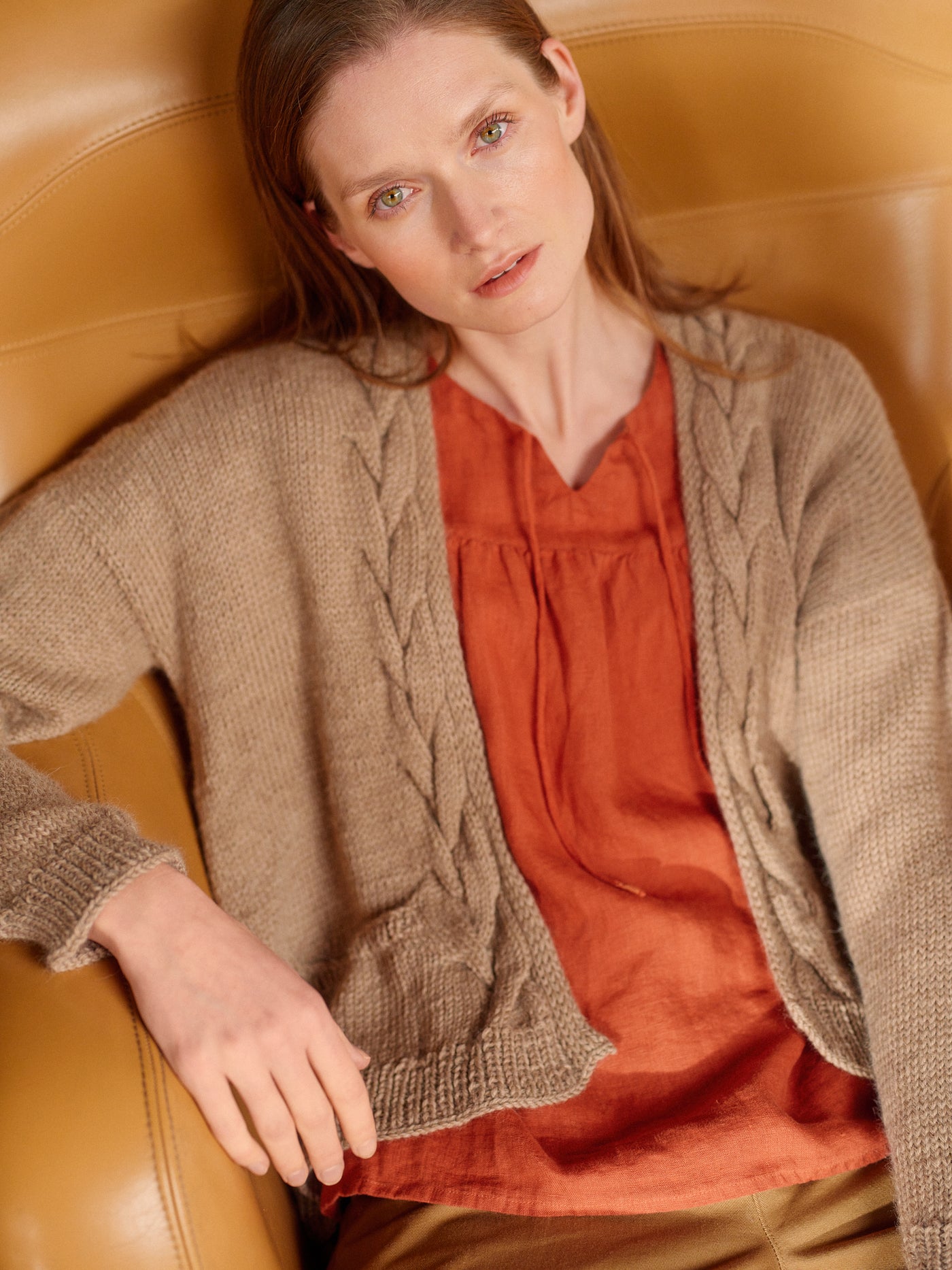 Entwined: Cables, Lace and Knitted Textures (Meiju Kallio)