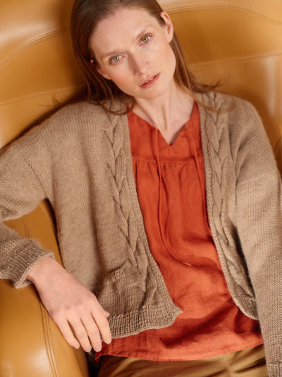 Entwined: Cables, Lace and Knitted Textures (Meiju Kallio)