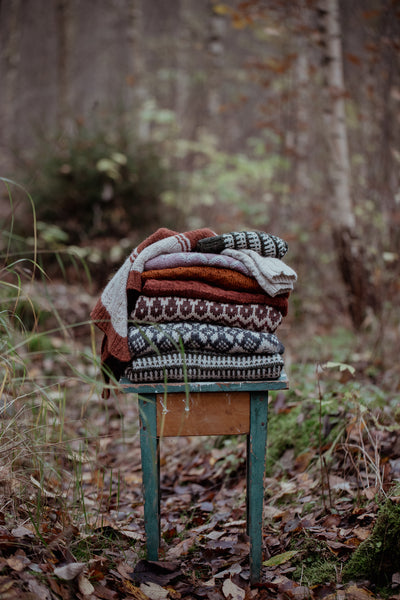 Observations: Knits and Essays from the Forest (Lotta H. Löthgren)