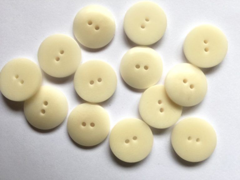 Simple Corozo Buttons (20mm)