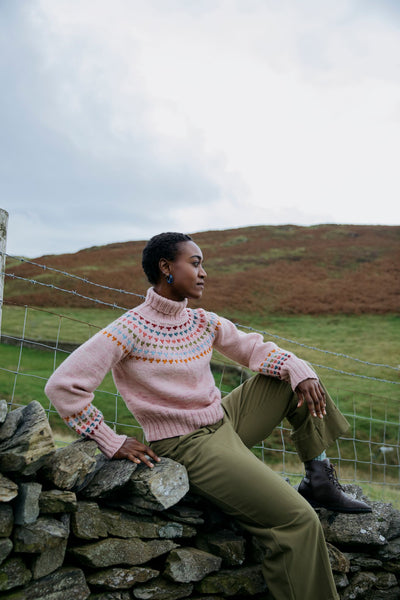 Echoes: 24 Modern Knits Inspired by Iconic Women (Susan Crawford)