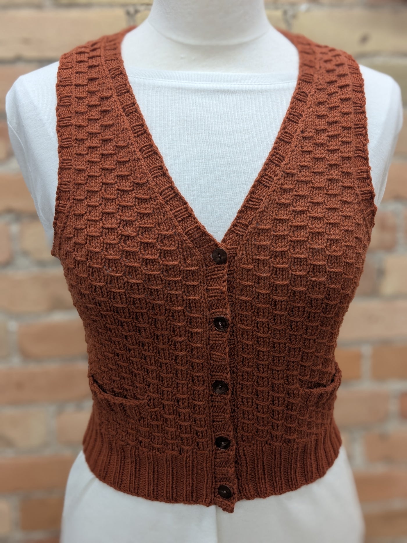 Sample: Sori Vest