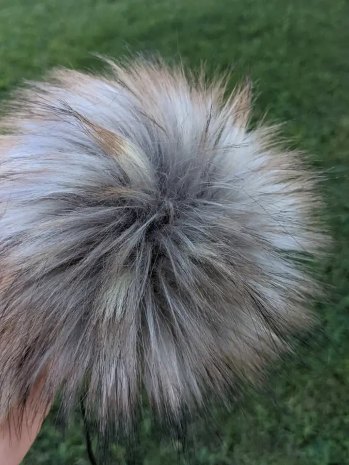 Faux Fur Detachable Pompoms (7")