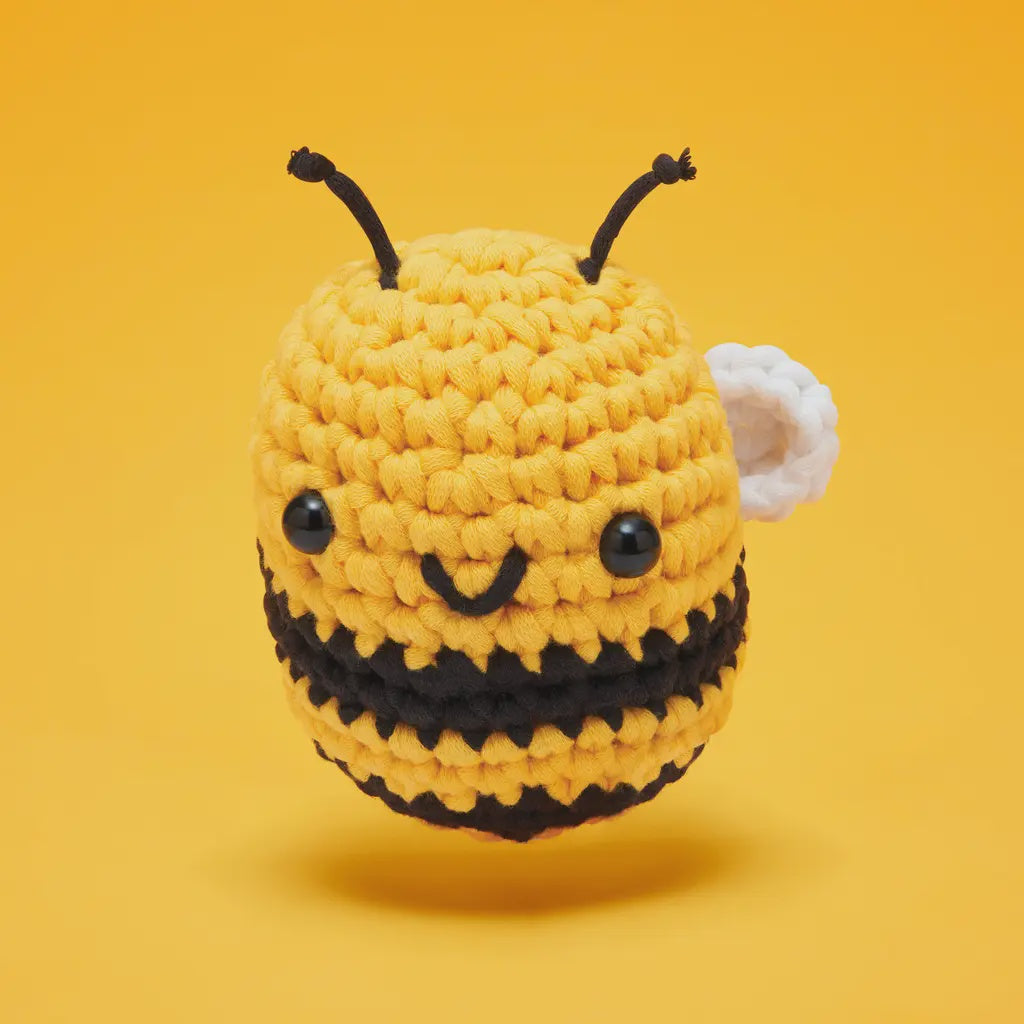 Woobles: Cornelius the Bee Beginner Crochet Kit