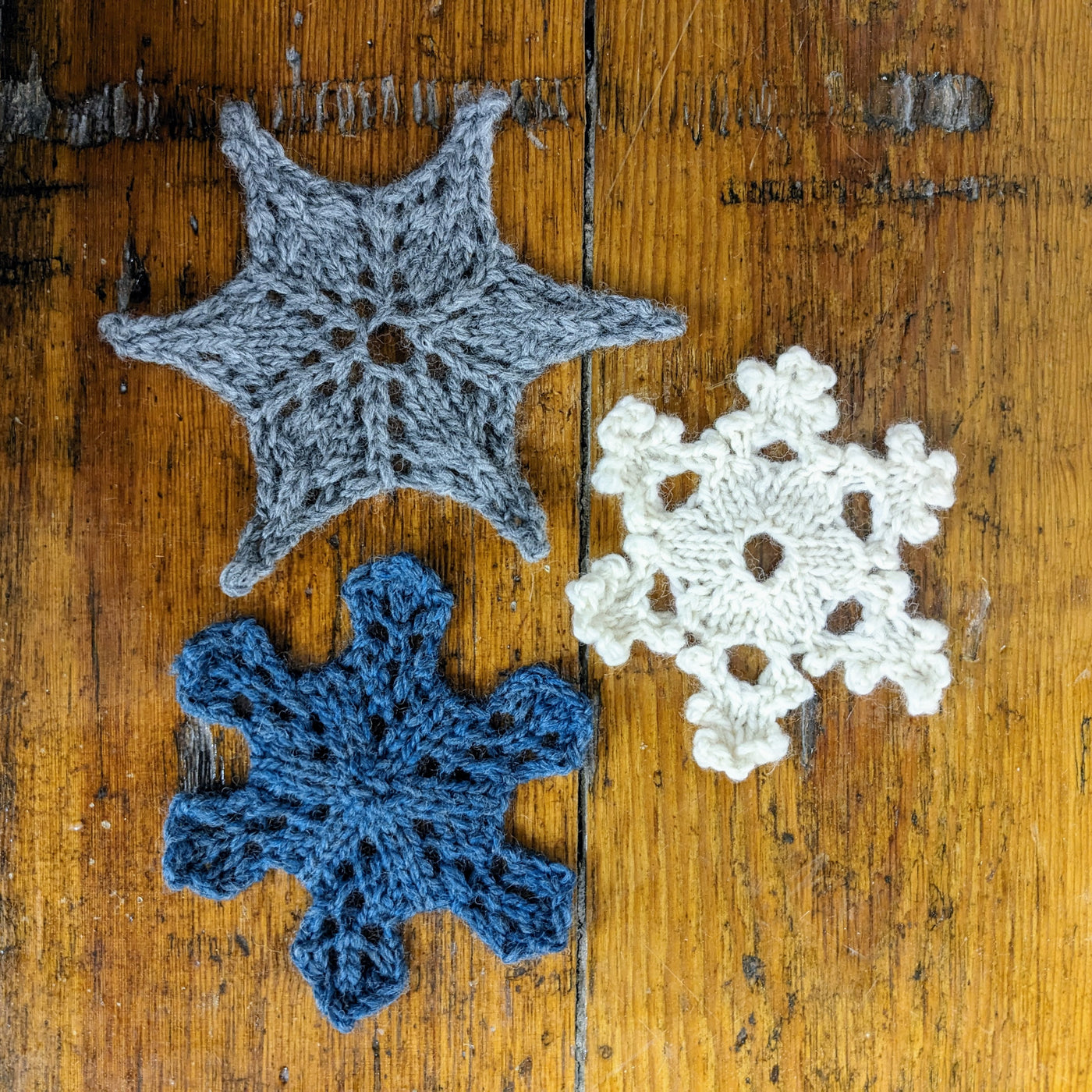 Snowflakes Ornament Kit