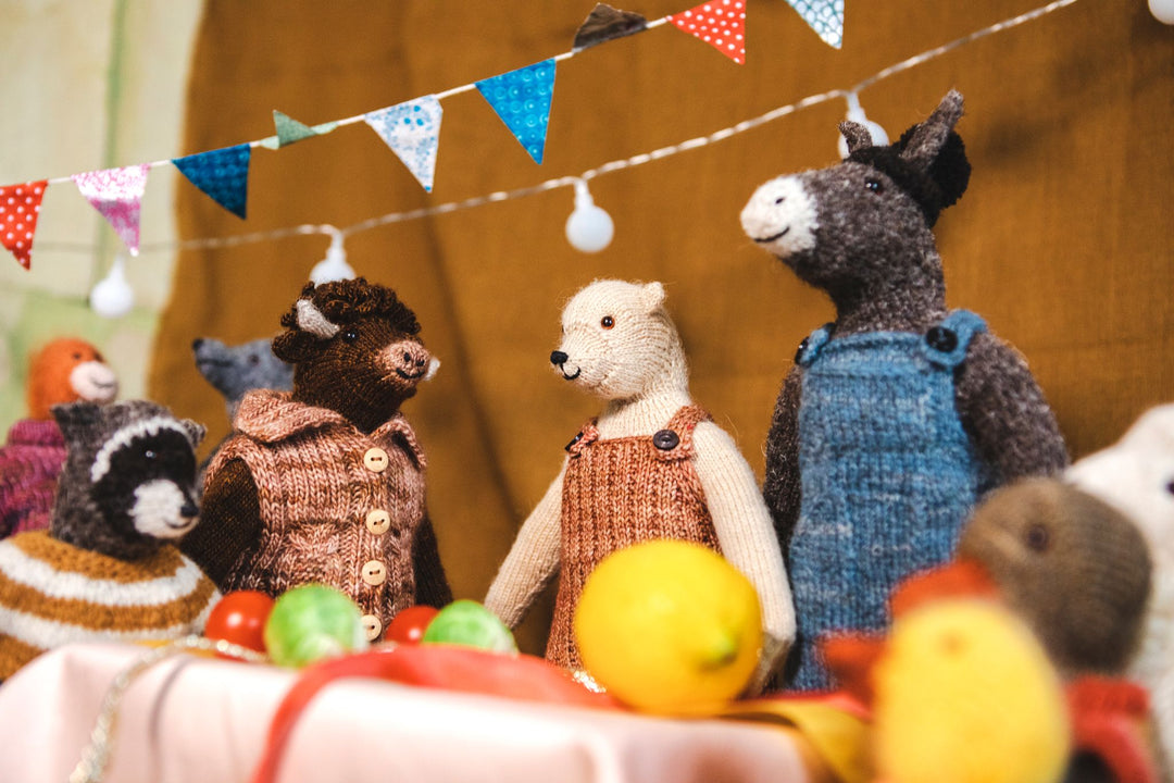 Mouche & Friends: Seamless Toys to Knit and Love: Vallet