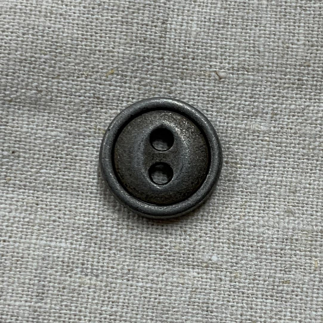 Antique Tin Circle Buttons (15mm)