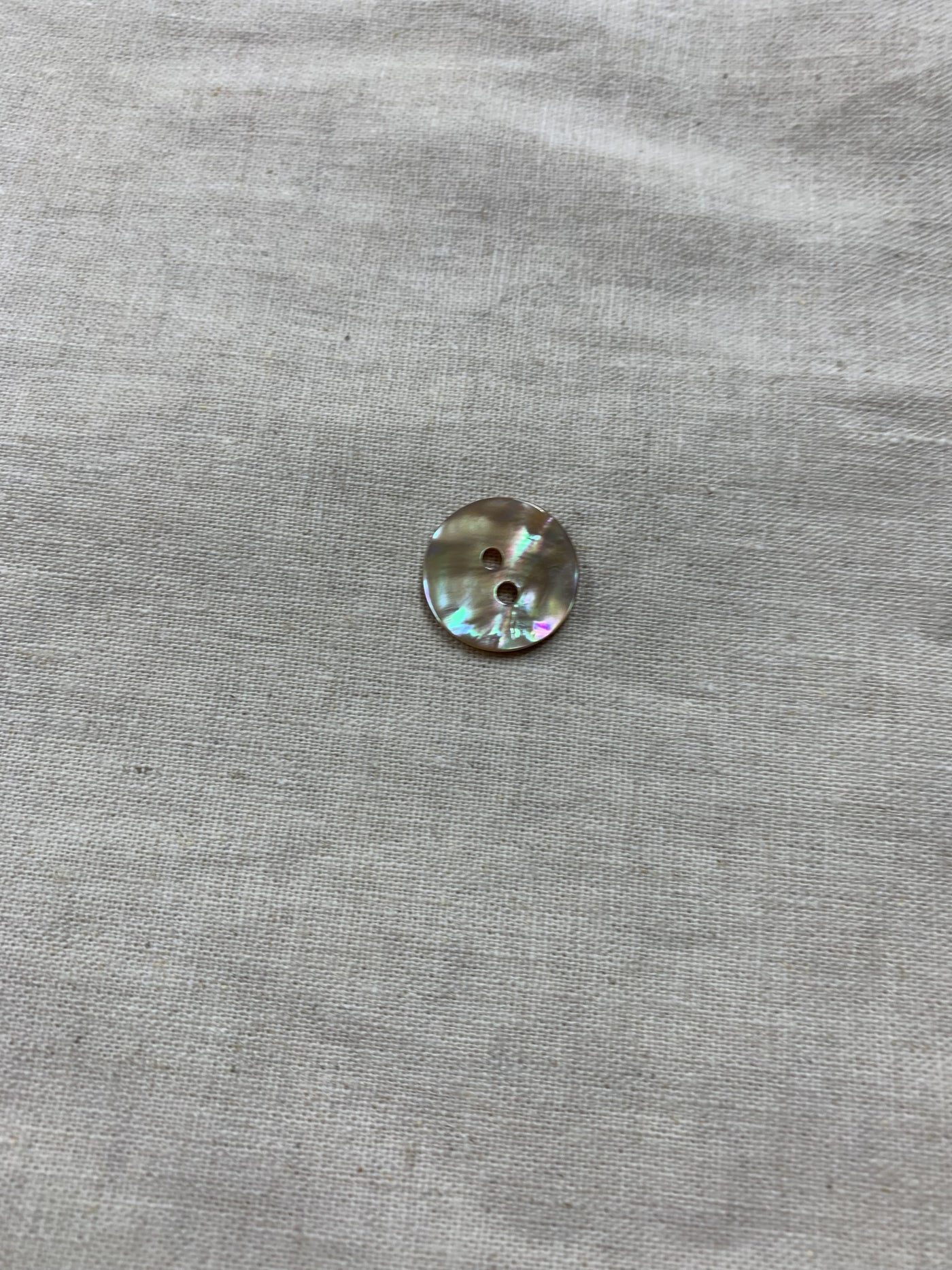 Pearl Buttons (15mm)