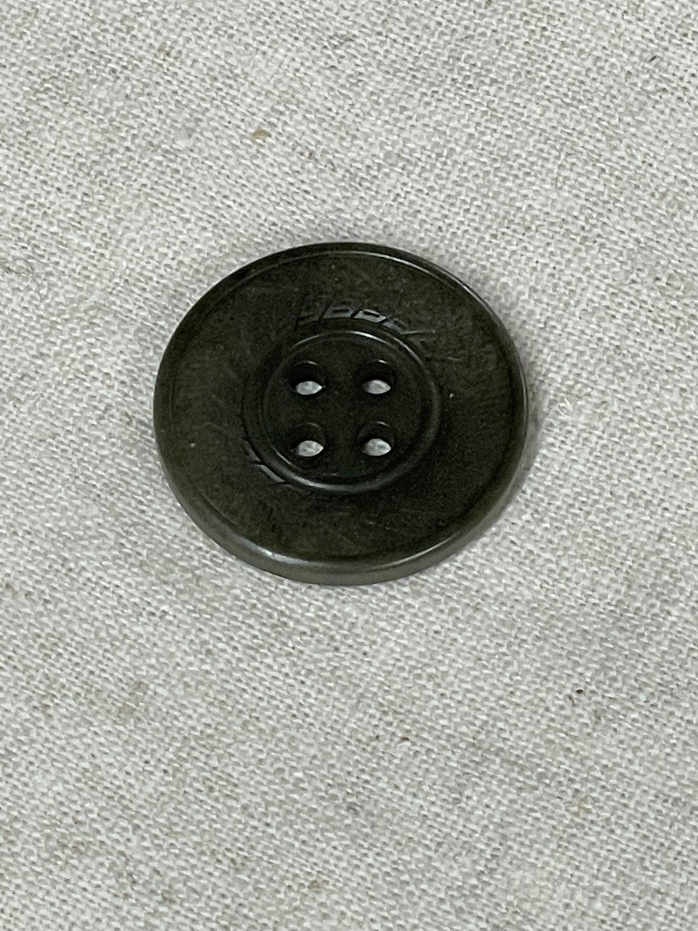 Corozo Matte Circle Buttons (23mm) BG0546Z23