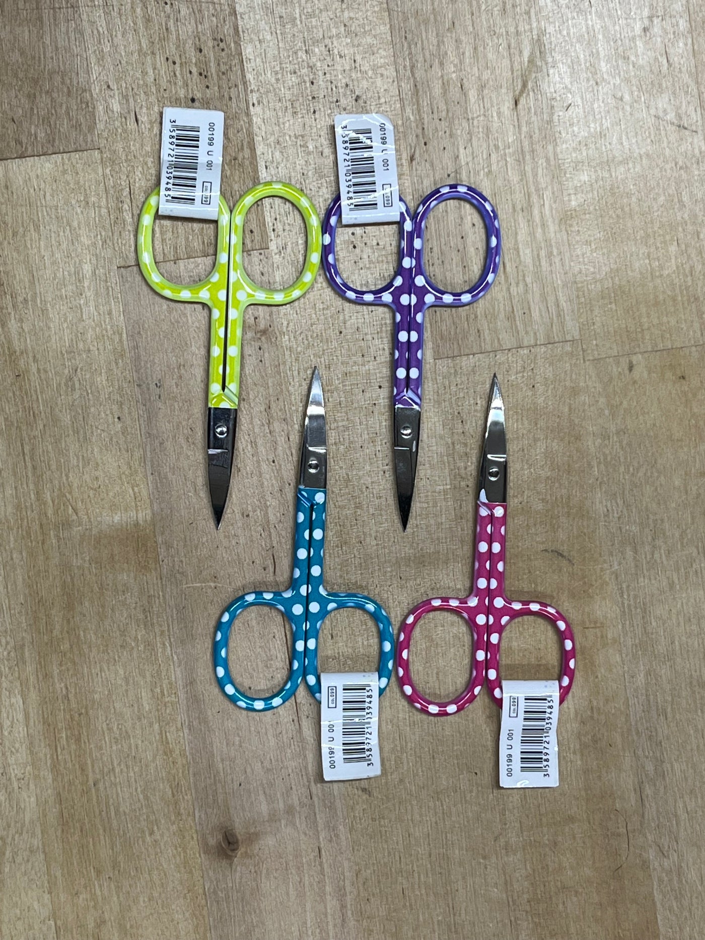 Polka Dot Scissors