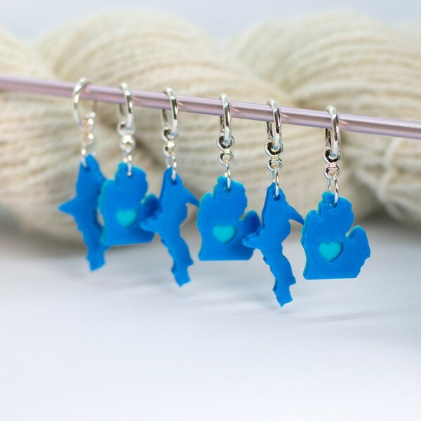 Mitten Love Knitting Stitch Markers: Aqua and Waterfall