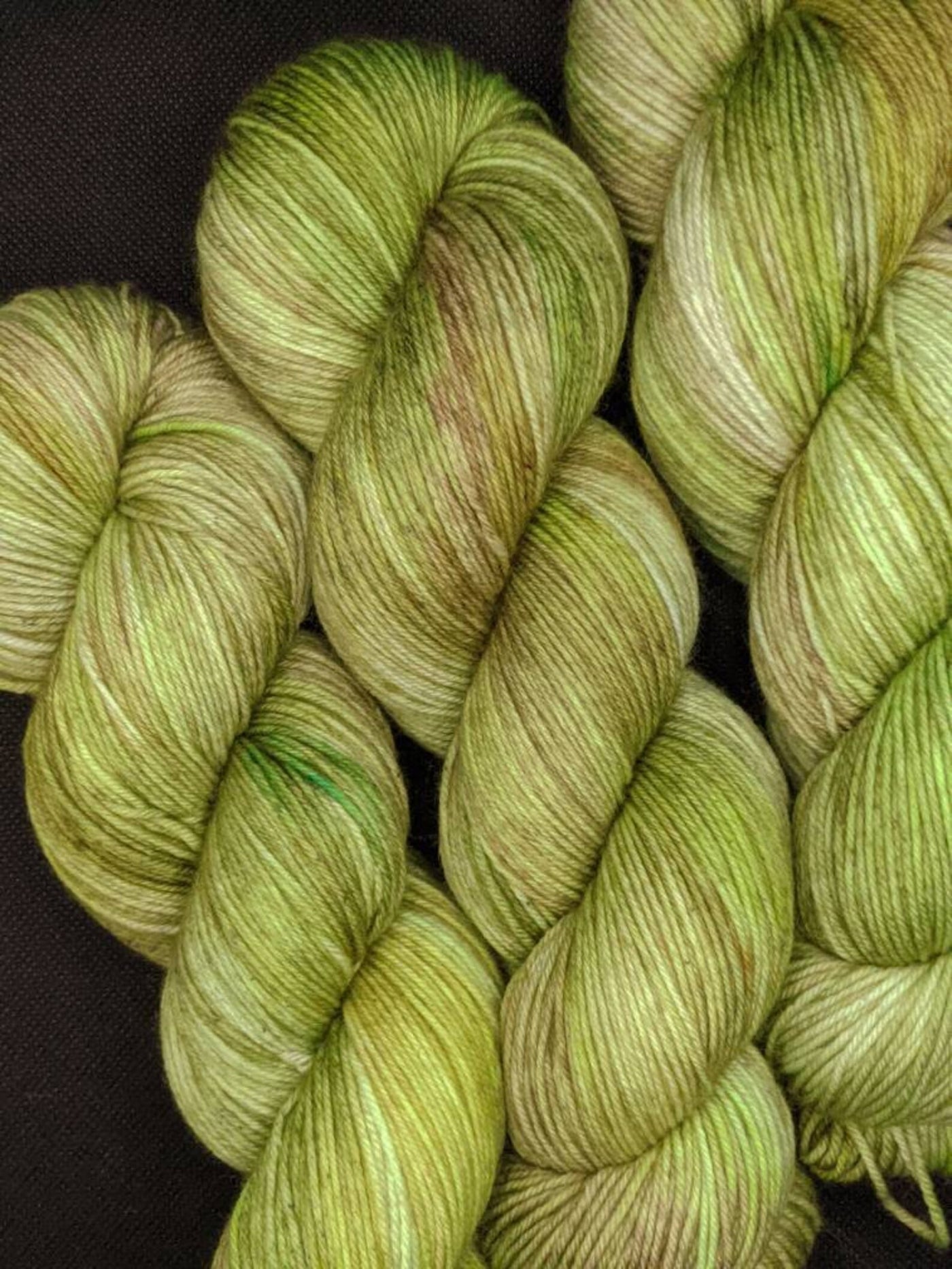 Aran Knitting Wool Lichen Green