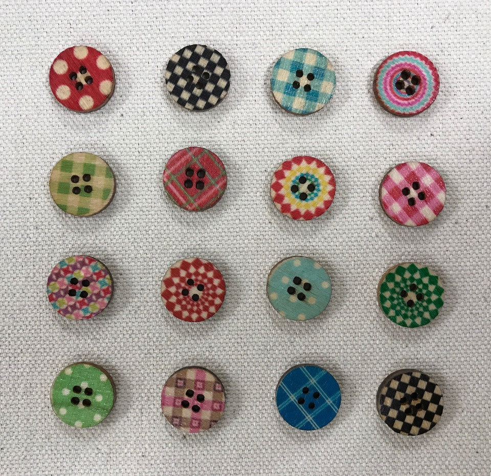 Paper Doll Buttons (5/8" / 15mm)